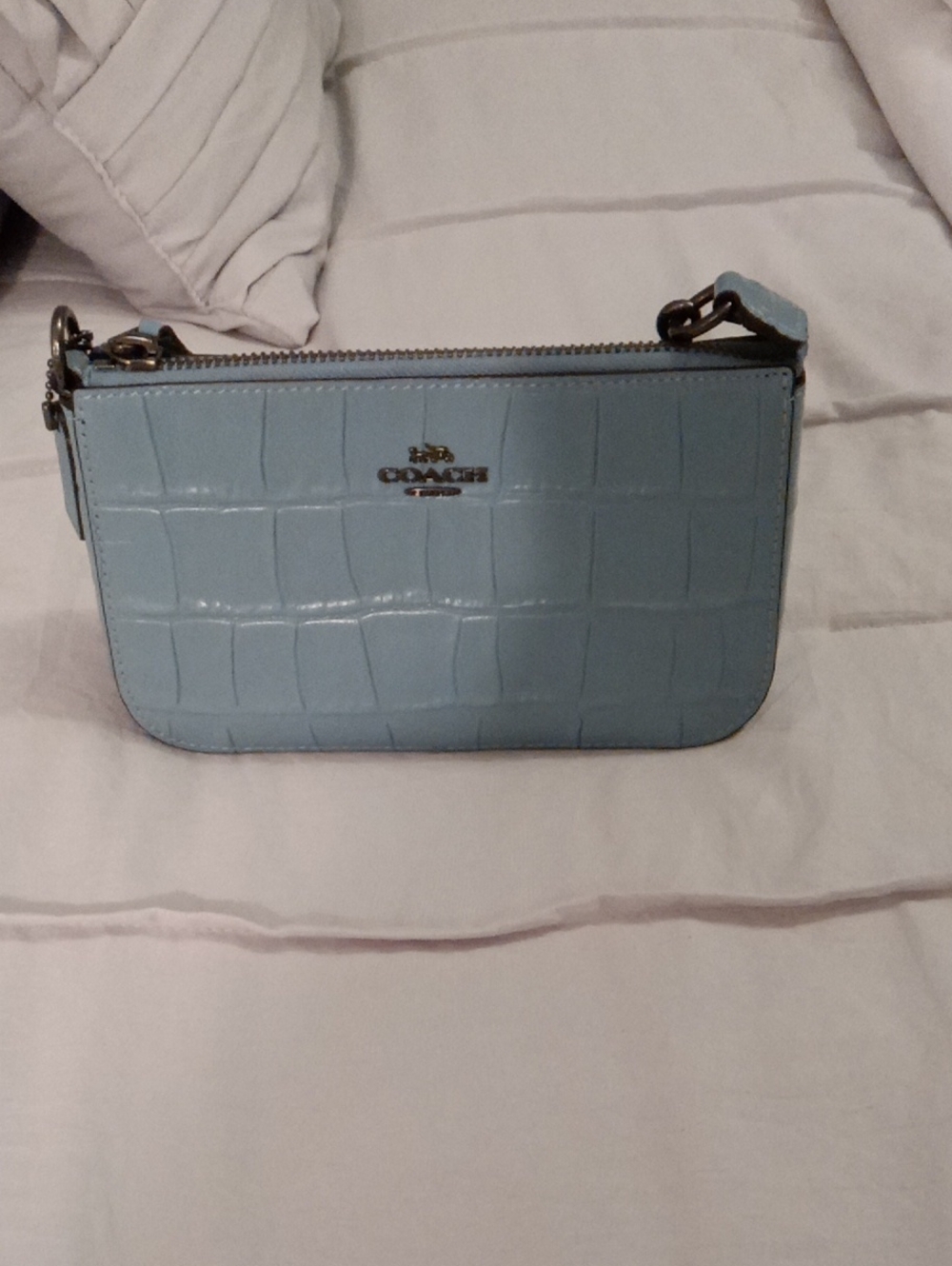NEW Coach Light Blue Croc-Embossed Leather Shoulder Bag
